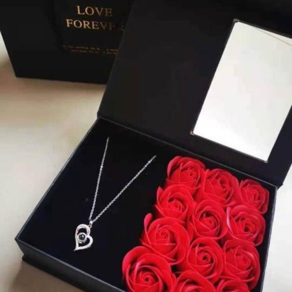 Mothers Day Necklace Rose Soap Gift Boxes - 12 Roses with Necklace